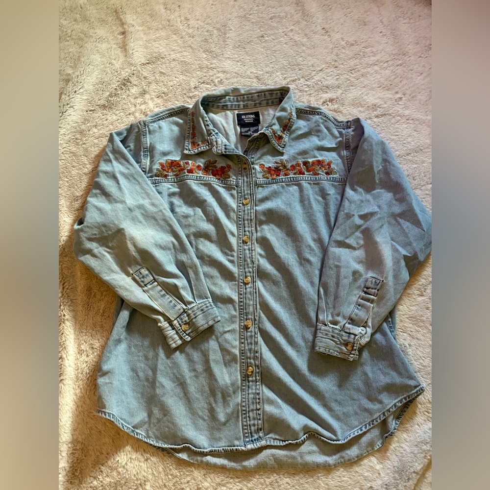 Vintage Solutions Embroidered Denim Top